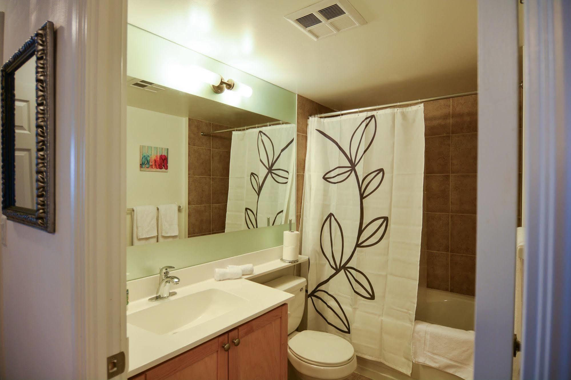 Maplewood Suites - Square One Mississauga Esterno foto